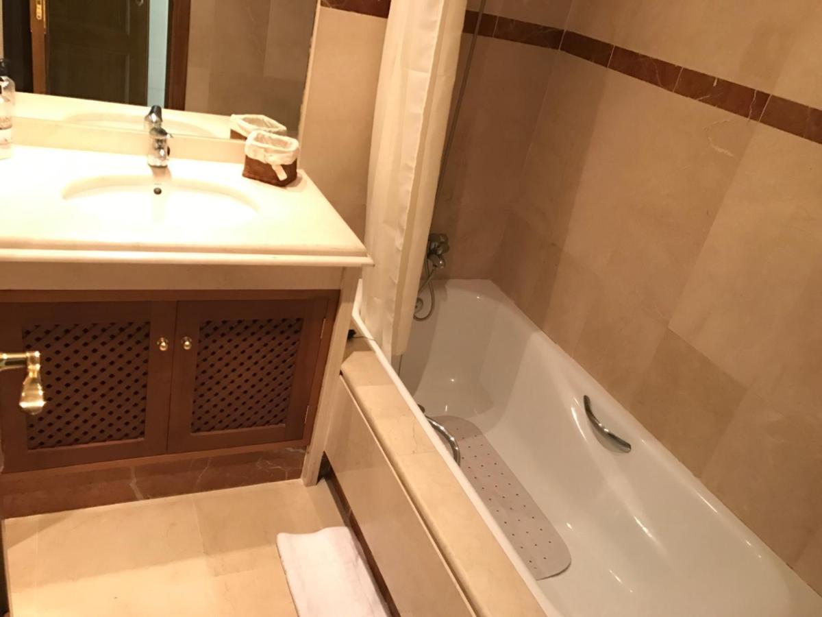 Costalita Apartment Estepona Luaran gambar